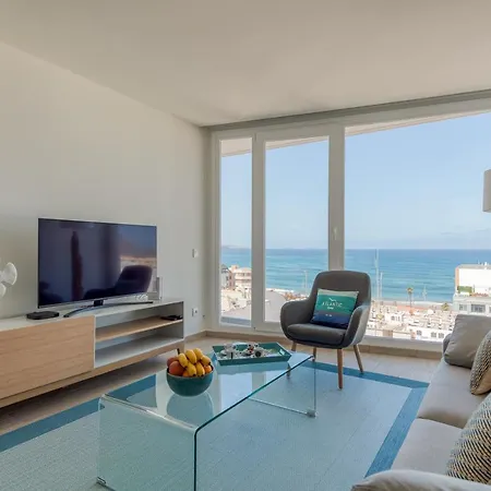Elegant Living With Great Views Of Canteras Apartment